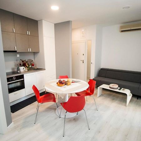 Apartman Gusar -Top Position, Close To The Center And The Beach, Fully Equipped Omiš Kültér fotó